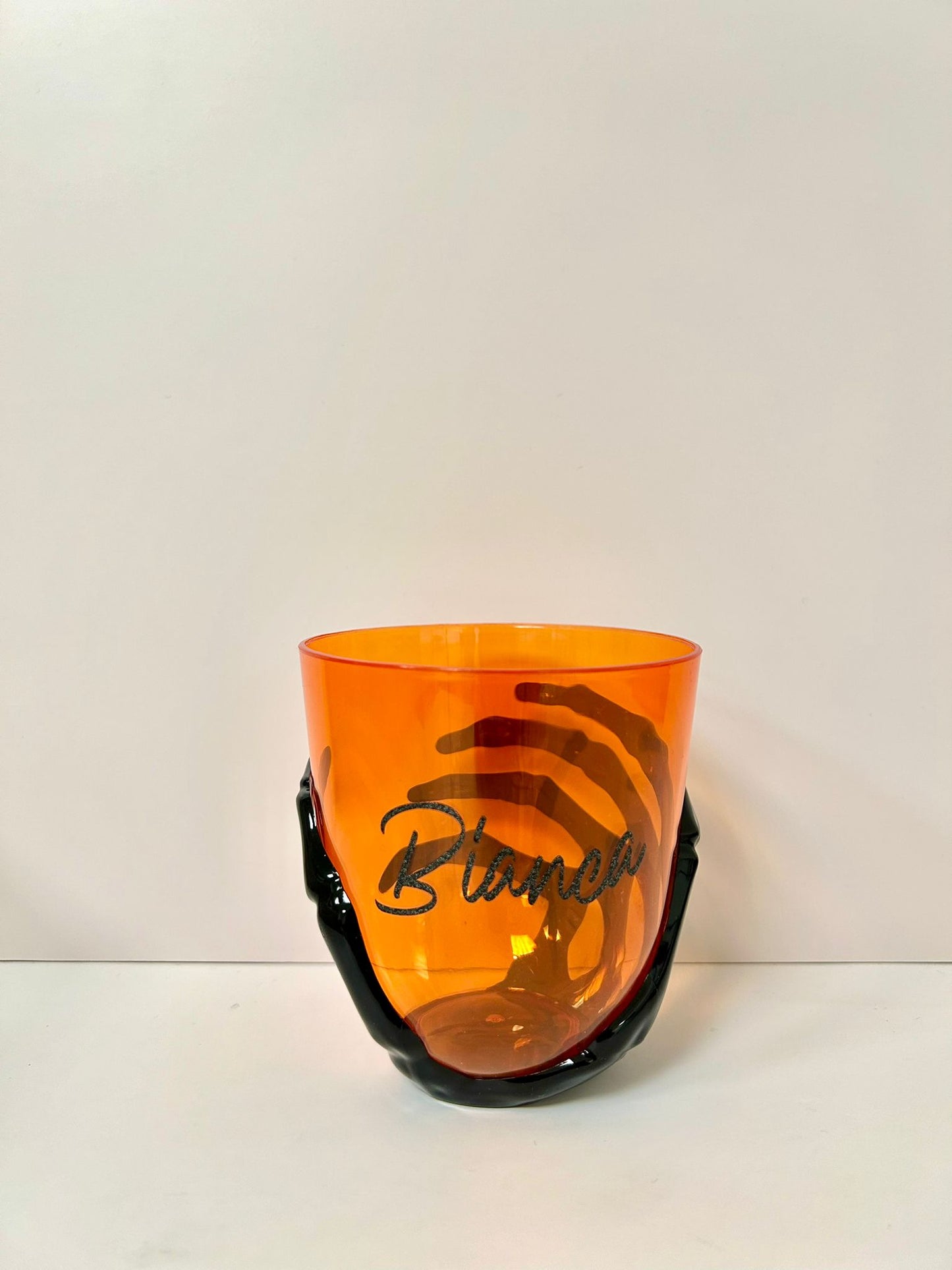 Spooky Sips – Black