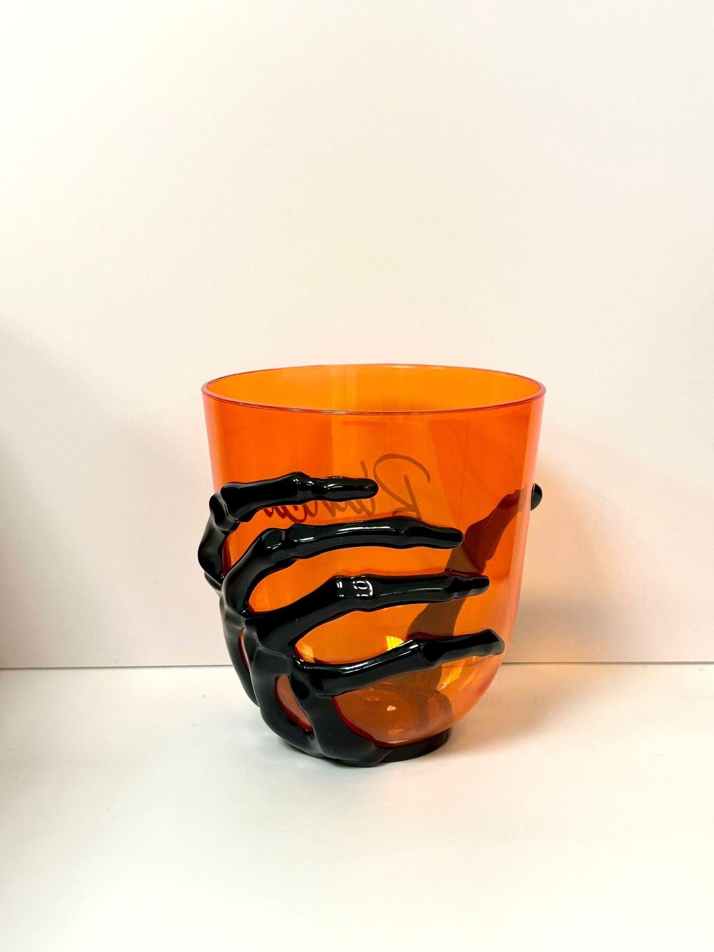 Spooky Sips – Black