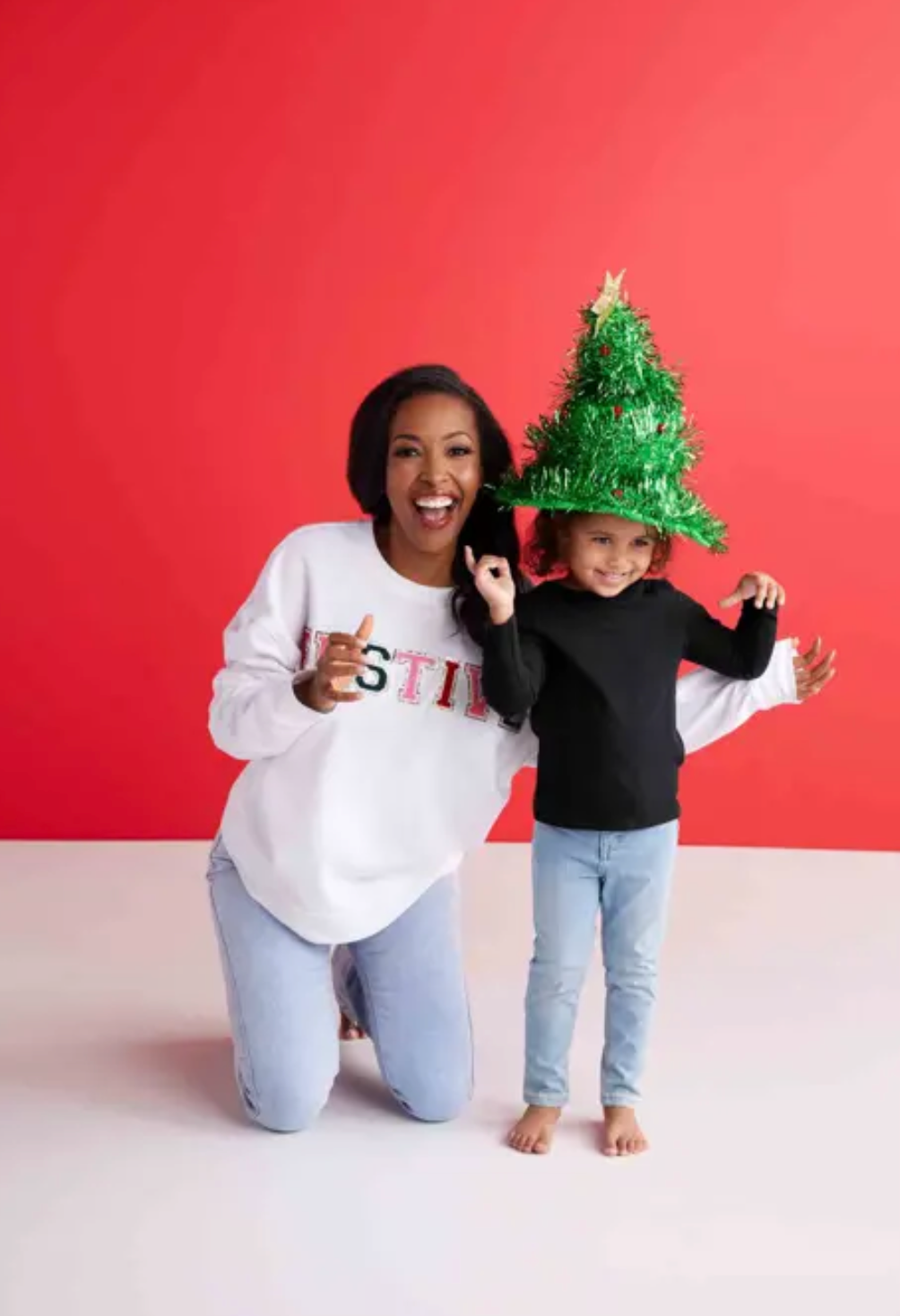 DANCING CHRISTMAS TREE HAT