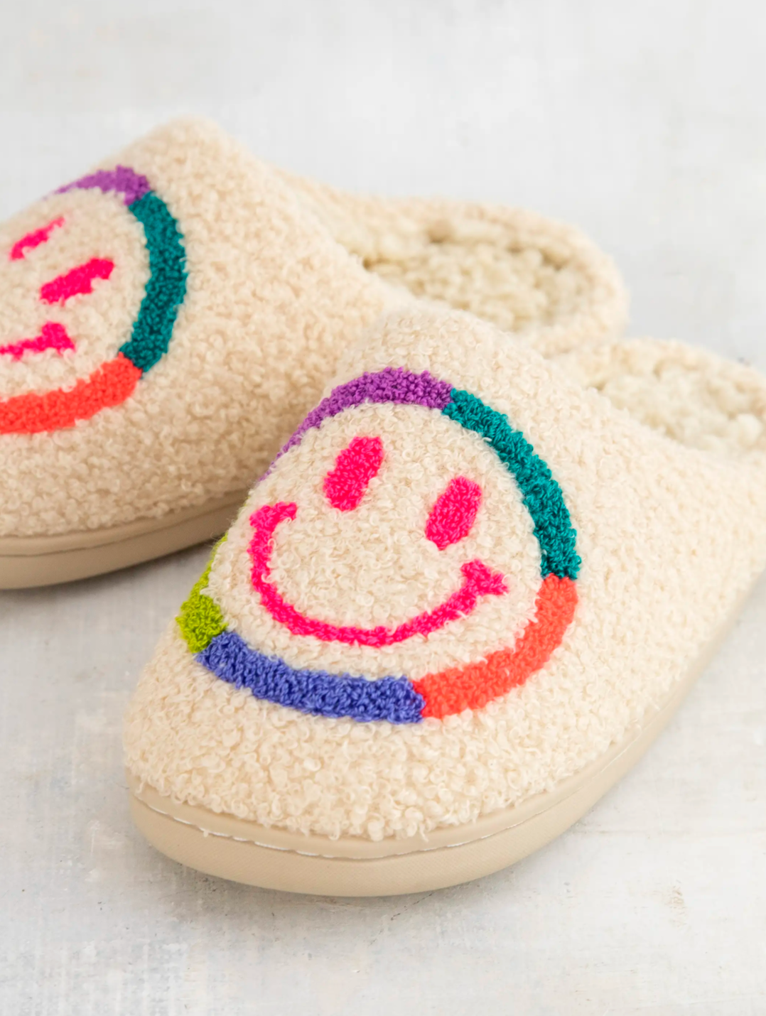 Icon Sherpa Slippers - Neon Smiley Face