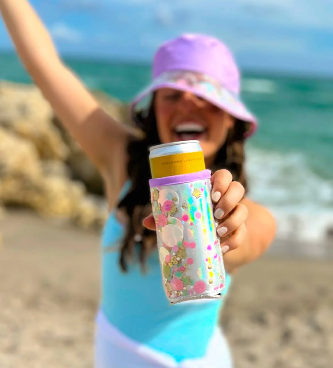 SAY CHEERS SHELL-EBRATE CONFETTI CAN COOLER